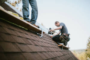 Find Roofers in Harlan County